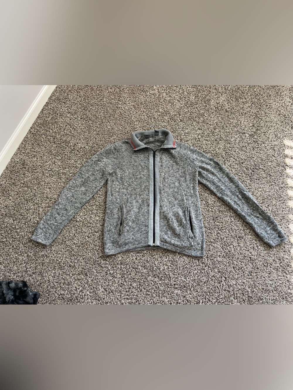 DKNY Men's Heather Grey Zip-Up Knit Jacket with Subtle Red Trim